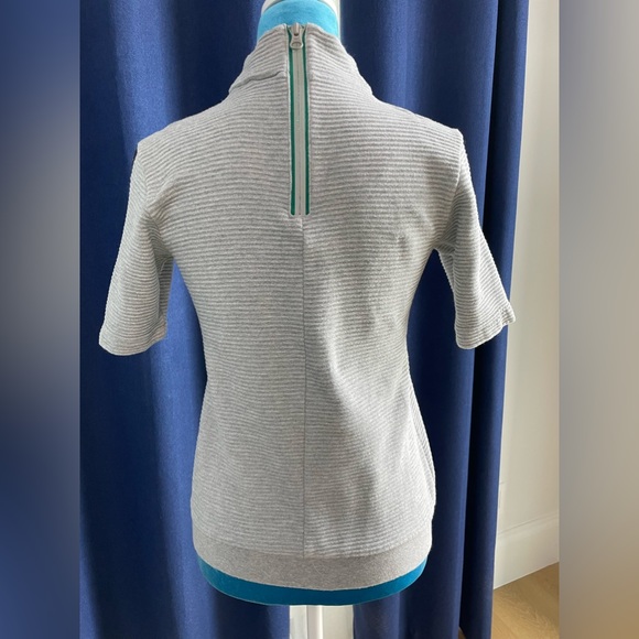 ADIDAS EQUIPMENT GREY HIGH COLLAR SHORT SLEEVE TOP SIZE XS - Picture 3 of 8